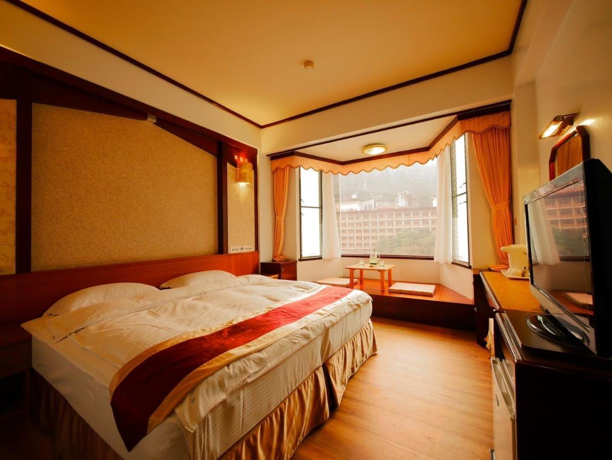 Utopia Holiday Hotel Хъпин Екстериор снимка